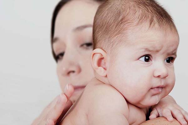 دلایل استفراغ کودک
